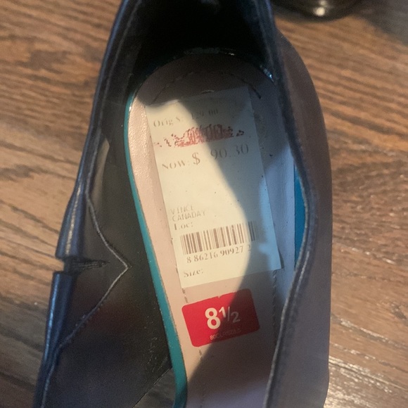 Vince Camuto Heels - Picture 7 of 8